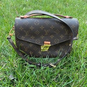 COPY - Louis Vuitton Pochette Metis